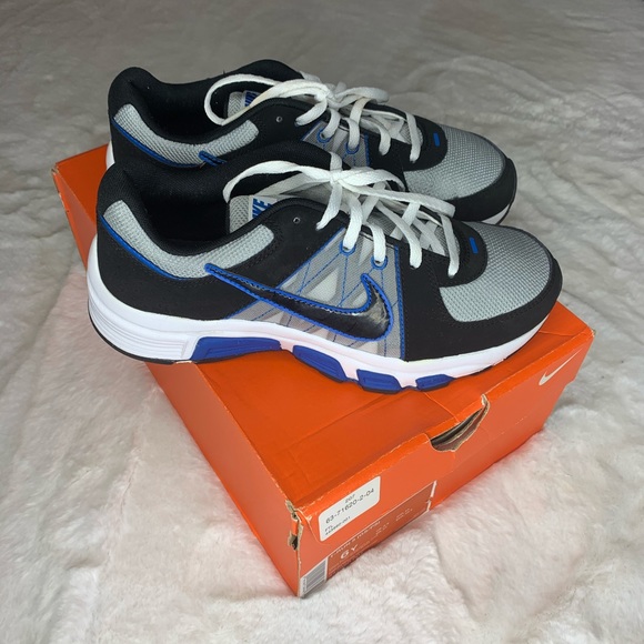 Nike Other - Nike T-Run 5 Grade School Sneakers